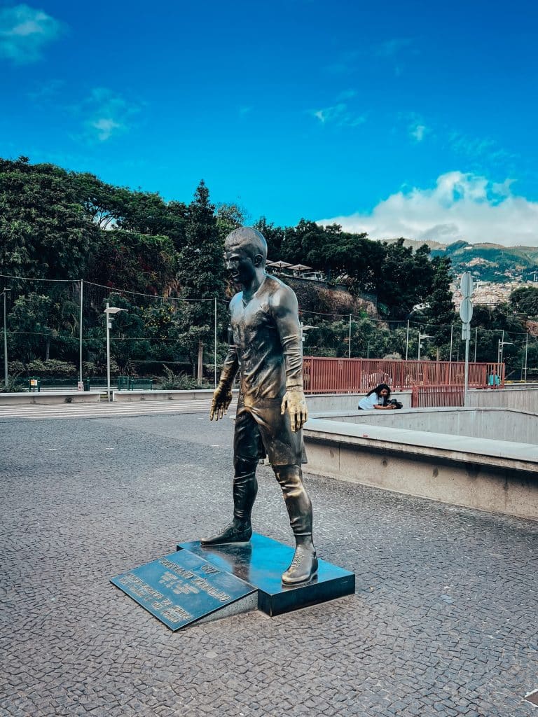 Die Ronaldo-Statue in Funchal, Madeira