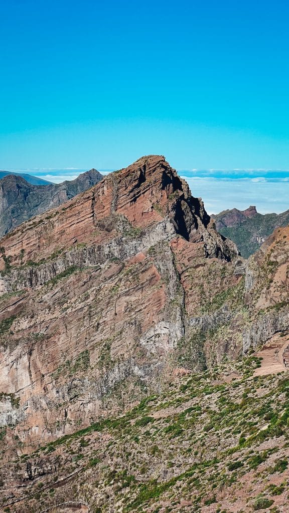 Aussicht vom Pico do Arieiro bei Tag. Foto: Ewelina Podrez-Siama – November 2023