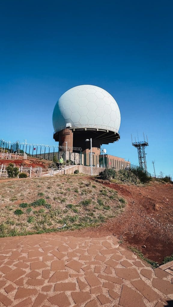 Aussicht vom Pico do Arieiro bei Tag. Foto: Ewelina Podrez-Siama – November 2023