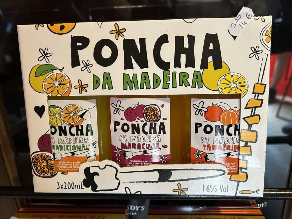 Poncha in Flaschen